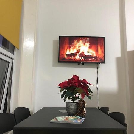 Fabulous Flat In Heart Of London Apartment Екстериор снимка