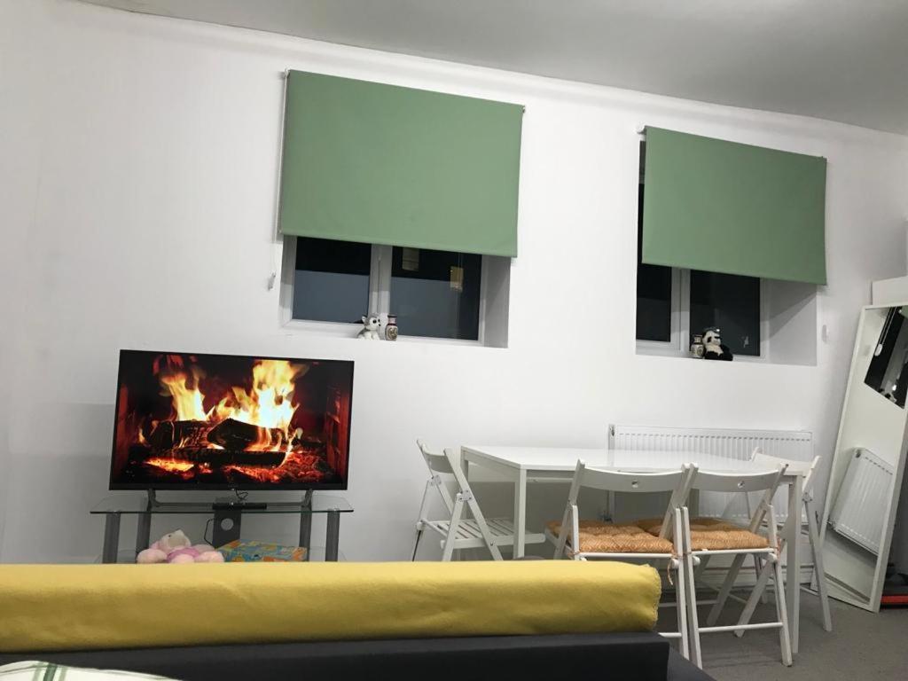 Fabulous Flat In Heart Of London Apartment Екстериор снимка