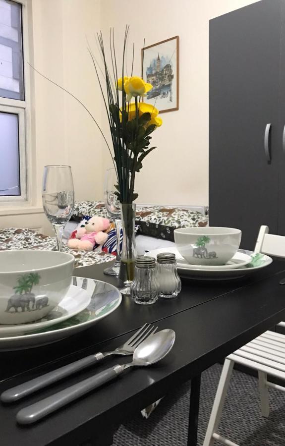 Fabulous Flat In Heart Of London Apartment Екстериор снимка